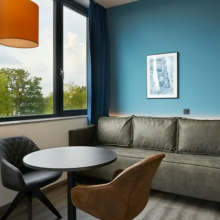 Szálloda Four Points Flex By Sheraton Östringen