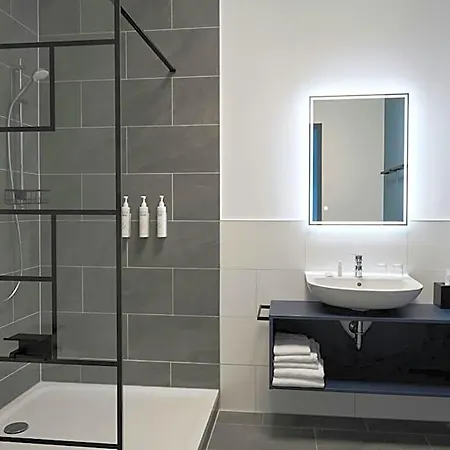 Four Points Flex By Sheraton Hotel 3*