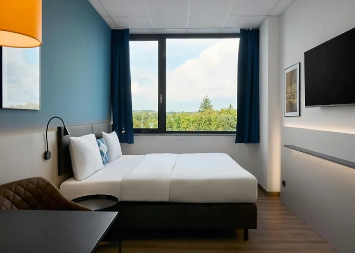 Four Points Flex By Sheraton Hotel 3*