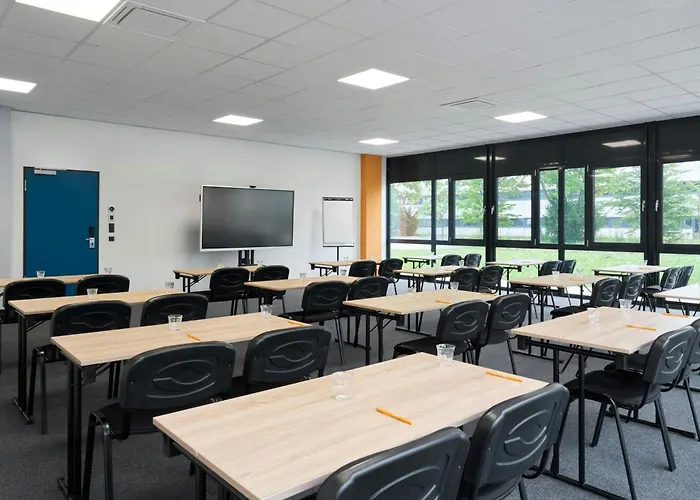 Four Points Flex By Sheraton Hotel Ostringen